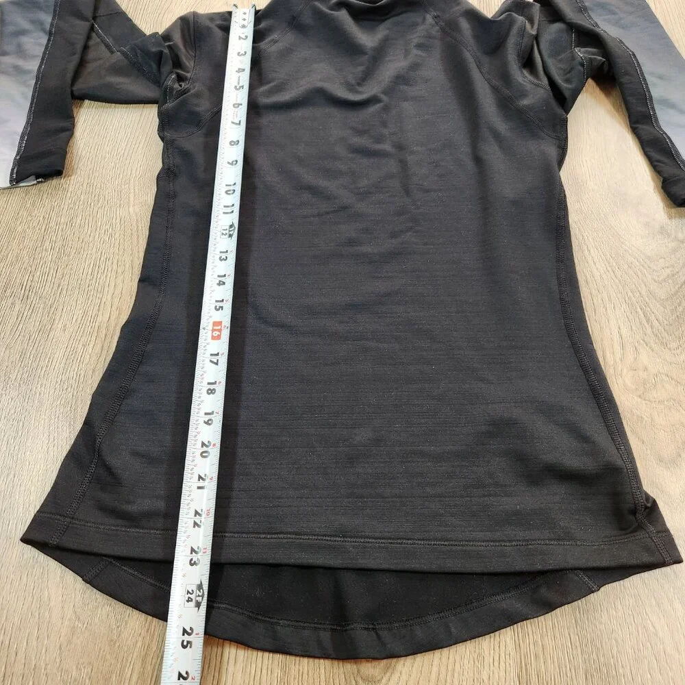 Nike Pro Hyperwarm Women’s Medium Mock Neck Training Top Black Grey Ombre Sleeve